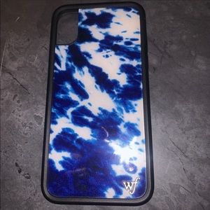 Wildflower iPhone X/Xs case blue tie dye